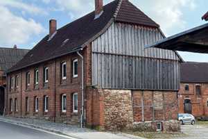 Dreiseitenhof in Winnigstedt mit historischer Architektur – Wolfenbüttel (Kreis) – Vorschaubild 2