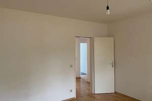 ~ ERGESCHOSSWOHNUNG mit BALKON und 3 ZIMMERN ~ – Wegastraße 1, 33739 Jöllenbeck, Bielefeld – Vorschaubild 6