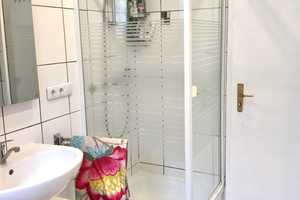 Großes Einfamilienhaus mit Einliegerwohnung in direkter Feldrandlage - von privat! – Wetteraukreis – Vorschaubild 32