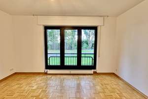 Lichtdurchflutete 2-Zimmer-Erdgeschoss-Wohnung mit Balkon und Tiefgarage in Düsseldorf-Mörsenbroich – 40470 Mörsenbroich, Düsseldorf – Vorschaubild 10