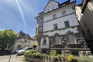 Altbau-Charme trifft Komfort – 2,5-Zimmer mit Balkon in Stuttgart – Die vollständige Adresse der Immobilie erhältst du vom Anbieter., 70435 Zuffenhausen-Mitte, Stuttgart – Vorschaubild 2