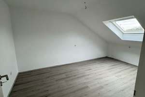 Schöne zentrale 1 ZKDB Wohnung in Benrath