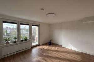 Helles  1,5-Zimmer Appartement mit Balkon – Reumontstr. 45, 52064 Hangeweiher, Aachen – Vorschaubild 1