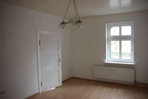 Zentrale 1 Zimmerwohnung mit EBK und Duschbad