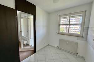 Außergewöhnliche Eigentumswohnung mit großem Balkon! – Die vollständige Adresse der Immobilie erhältst du vom Anbieter., 80687 Friedenheim, München – Vorschaubild 4