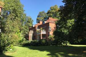 Bremen-Horn: Geräumige 4-Zi.-Whg. mit Balkon u. Terrasse