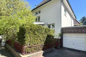 LIST-MALERVIERTEL:
FREISTEHENDES STADTHAUS MIT 9 ZIMMERN ZUM ARBEITEN/WOHNEN ODER 
EINE GR. FAMILI – Die vollständige Adresse der Immobilie erhältst du vom Anbieter., 30177 List, Hannover – Vorschaubild 37