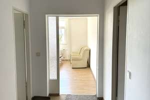 Provisionsfrei von privat: Sanierte, vollmöblierte 2-Zimmer-Wohnung mit Loggia & TG-Stellplatz in St – Die vollständige Adresse der Immobilie erhältst du vom Anbieter., 12203 Lichterfelde, Berlin – Vorschaubild 4
