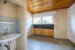 Wunderbarer Blick inklusive! Erbpacht - Sanierungsbedürftiger Bungalow mit Garage – Fuchsfeldweg 26, 47259 Mündelheim, Duisburg – Vorschaubild 11