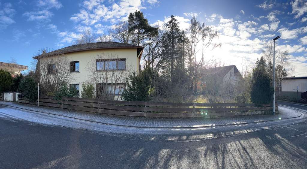 Immobilie in Usingen - 🏡 Idyllisches 1-2 Familienhaus mit großem Garten, Halle & Potenzial in Usingen Kransberg - Bild 0