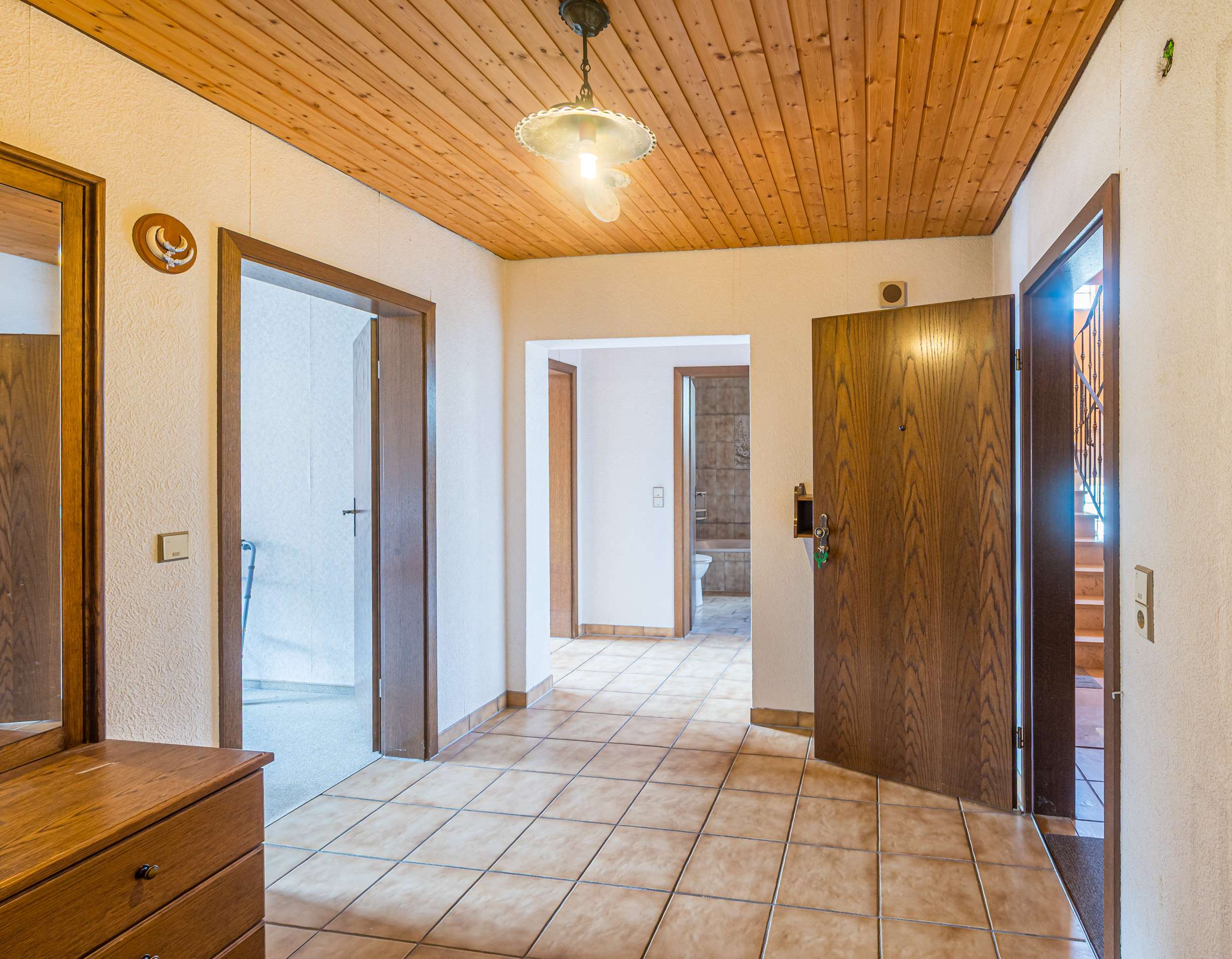 Investoren aufgepasst!! Großes MFH in Wertheim zu verkaufen, Main Tauber Kreis – Bild 2