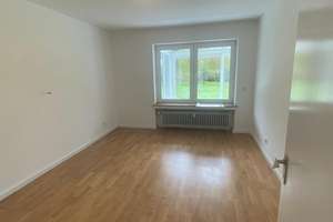 Lichtdurchflutete, 2-Zimmer-Wohnung mit traumhaftem Wintergarten & Gartenzugang in D-Lohausen – Die vollständige Adresse der Immobilie erhältst du vom Anbieter., 40474 Lohausen, Düsseldorf – Vorschaubild 11