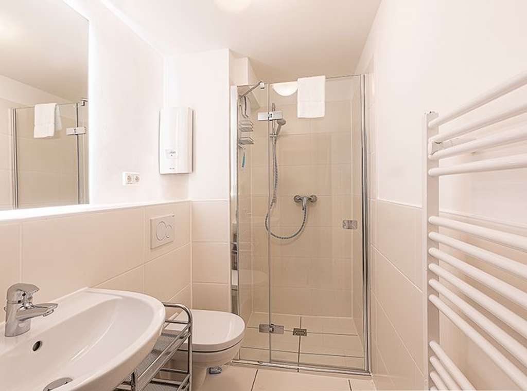 Immobilie in Timmendorfer Strand - Gut gelegene 3-Zimmer-Mitarbeiterwohnung - provisionsfrei direkt vom Eigentümer zu verkaufen - Bild 4