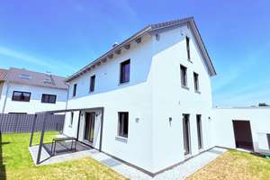 ... AIGNER - Nachhaltiges Wohnen - modernes Einfamilienhaus in ruhiger Lage ... – Röntgenstraße 10b, 84513 Töging am Inn – Vorschaubild 1