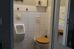 Von Privat ohne Maklerprovision: Geräumiges Reihenendhaus m. Stellplatz vor dem Haus u. gr. BikePort – Düsseldorf – Vorschaubild 13