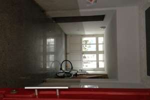 Günstiges, 1,5 Zimmer Apartment mit Laminatboden & Einbauküche – 39104 Buckau, Magdeburg – Vorschaubild 2