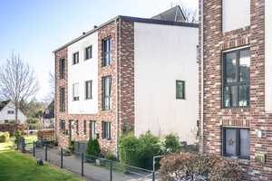 Moderne Doppelhaushälfte mit Terrasse, Garten und Stellplatz in Ahrensburg zu erwerben! – Stormarn (Kreis) – Vorschaubild 24
