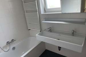 SONNIGE SEHR SCHÖNE INDIVIDUELLE 4-ZIMMER-WOHNUNG mit Terrasse im 1.OG,ca.95m²,PASING beim STADTPARK – Croissant-Rust-Straße -, 81243 Pasing, München – Vorschaubild 8