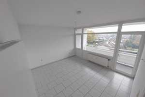 *** 3-ZKBB - helle & vorteilhafte Aufteilung  (27) *** NEUES BAD *** – Krefelderstrasse 233, 47839 Krefeld – Vorschaubild 2