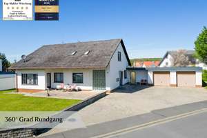 Wohlfühlen mit Platz und Sonne – Familienhaus mit großem Garten – Die vollständige Adresse der Immobilie erhältst du vom Anbieter., 97268 Kirchheim – Vorschaubild 1