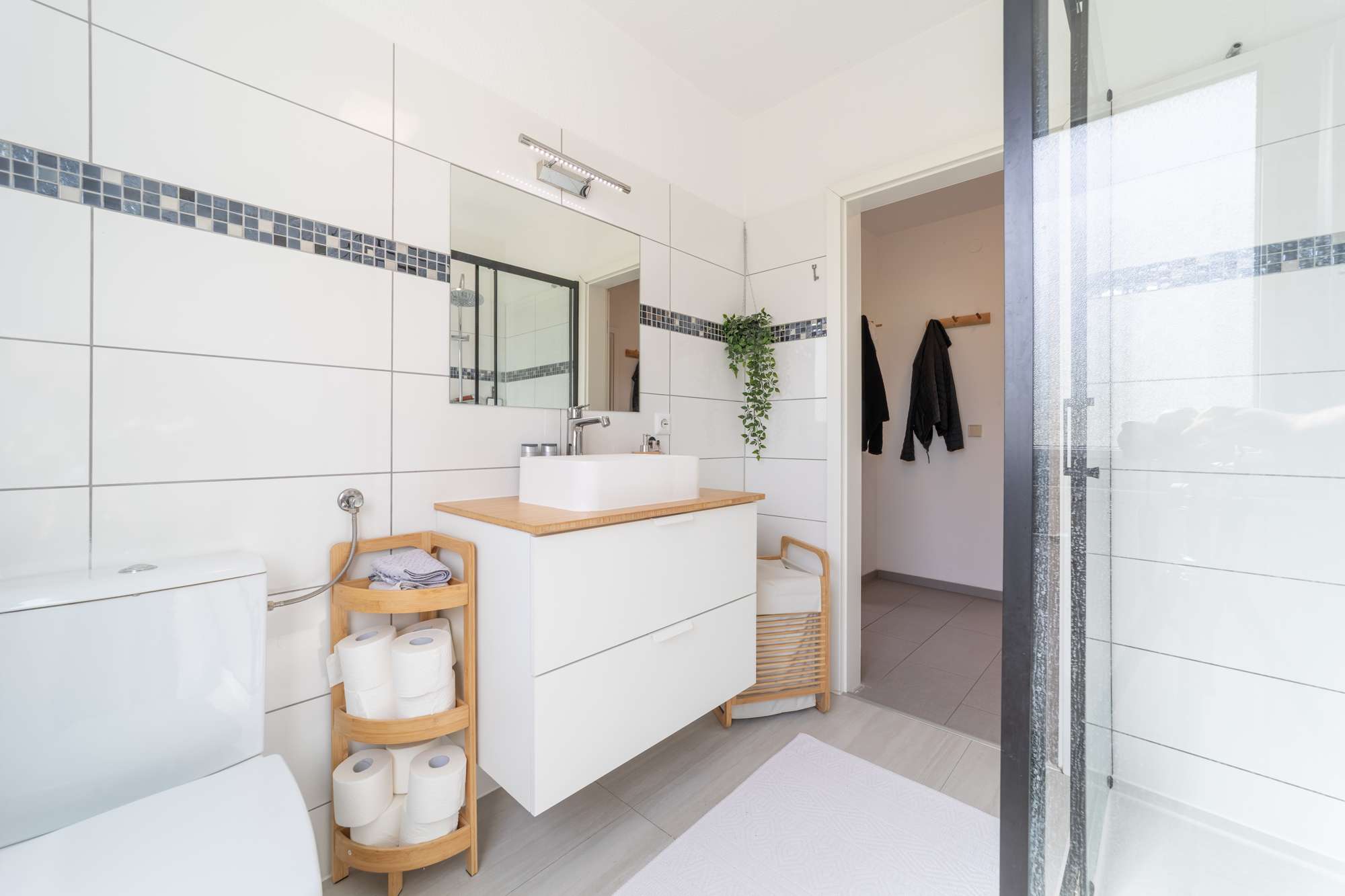 Immobilie in Eggingen - Einfamilienhaus mit vermieteter Einliegerwohnung in Eggingen - Bild 9