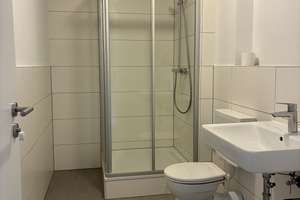 2-Zi-Whg, neues Bad, Balkon, EBK, Garage, STP, Keller – Burggrafenweg 4, 69181 Leimen – Vorschaubild 1