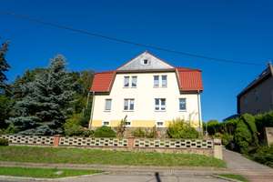 Ein Zuhause zum Ankommen – viel Platz für Familie, Leben und Zukunft – Die vollständige Adresse der Immobilie erhältst du vom Anbieter., 9236 Claußnitz – Vorschaubild 1