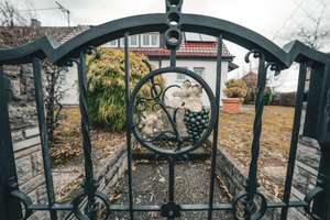 Einfamilienhaus mit großem Garten am Weinberg in unverbaubarer Aussichtslage – Die vollständige Adresse der Immobilie erhältst du vom Anbieter., 70378 Steinhaldenfeld, Stuttgart – Vorschaubild 13