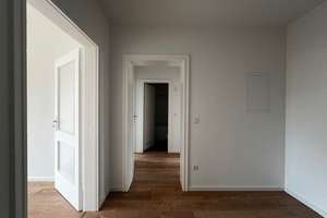  Familienfreundliche 3 ZKB mit Loggia in Augsburg/Hochzoll Süd zu vermieten – Münchner Straße 12, 86163 Hochzoll-Süd, Augsburg – Vorschaubild 7