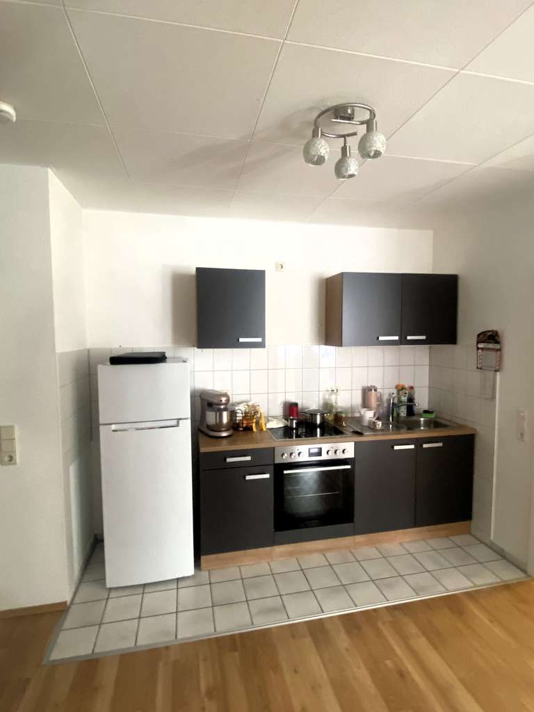 Immobilie in Pforzheim - Pforzheim - Mit AUFZUG - gepflegte und vermietete 2 Zi. ETW (4) - Nähe Messplatz - Bild 4