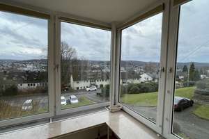 Bestlage mit Aussicht, gr. Wohnküche, gr. Bad, gr. Wohnraum, 108 qm – Herderstr. 8, 57072 Siegen, Siegen – Vorschaubild 12