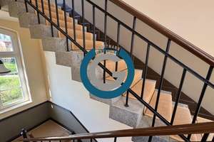 AM RUMMELSBURGER SEE - AUSSERGEWÖHNLICHES BAUDENKMAL - HOHE DECKEN, BALKON & PKW-STELLPLATZ – Georg-Löwenstein-Str. 24 aa, 10317 Rummelsburg, Berlin – Vorschaubild 1