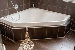 Mediterrane Stadtvilla mit Rundpool & Luxus-Whirlpool: Wohnen, wo Qualität und Freizeit zuhause sind – Die vollständige Adresse der Immobilie erhältst du vom Anbieter., 38448 Brackstedt, Wolfsburg – Vorschaubild 13