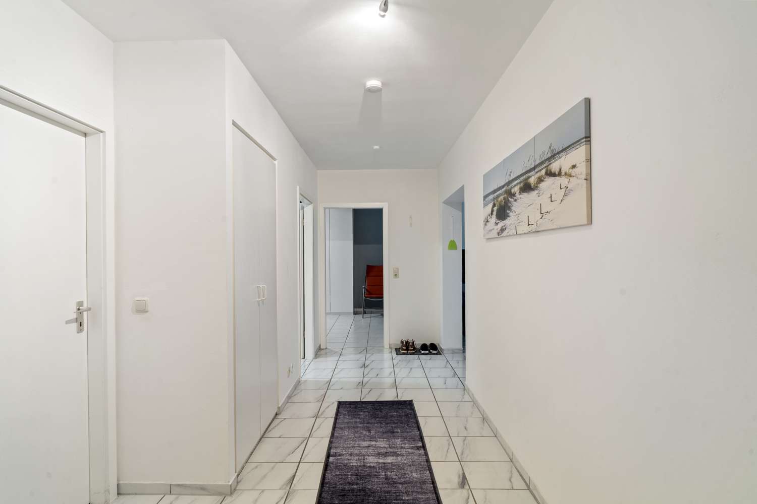 Immobilie in Kelkheim - Attraktive 2-Zimmer-Eigentumswohnung mit Potenzial – solide Kapitalanlage mit Perspektive - Bild 2