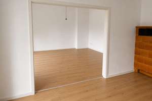 Endlich SÜDSTADT !! Helle Drei-Zimmer-Wohnung am Volksgarten – Die vollständige Adresse der Immobilie erhältst du vom Anbieter., 50677 Altstadt/Süd, Köln – Vorschaubild 3