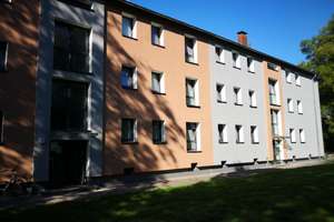 Schöne 2 Zimmerwohnung mit Balkon - modernisiertes Gebäude – Gelderblomstr. 75, 47138 Obermeiderich, Duisburg – Vorschaubild 1