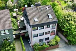 "Von BAIMEX" Charmante Doppelhaushälfte mit Terrasse und Sauna am Raukamp