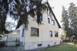 EFM (als Zweifamilienhaus nutzbar) mit viel Gestaltungspotenzial in gefragter Lage von Spandau  – Berlin – Vorschaubild 1