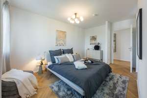 Constance: Lichtdurchflutete Dachgeschosswohnung mit bulthaup b3 Premiumküche – Die vollständige Adresse der Immobilie erhältst du vom Anbieter., 53115 Südstadt, Bonn – Vorschaubild 9