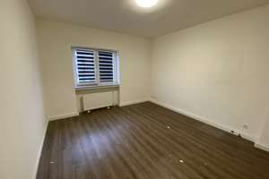 Moderne 2,5-Zimmer-Wohnung in Gelsenkirchen-Schalke – frisch modernisiert & sofort bezugsfrei – Liebfrauenstraße 38, 45881 Schalke, Gelsenkirchen – Vorschaubild 3