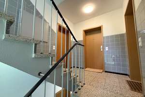 Kapitalanleger aufgepasst: Vermietete Eigentumswohnung mit Loggia | gepflegtes MFH in Hassel – Die vollständige Adresse der Immobilie erhältst du vom Anbieter., 45896 Hassel, Gelsenkirchen – Vorschaubild 2