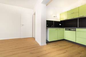 Moderne 2-Zimmer-Wohnung mit Einbauküche – frisch saniert & solide vermietet – Die vollständige Adresse der Immobilie erhältst du vom Anbieter., 86154 Oberhausen-Nord, Augsburg – Vorschaubild 4