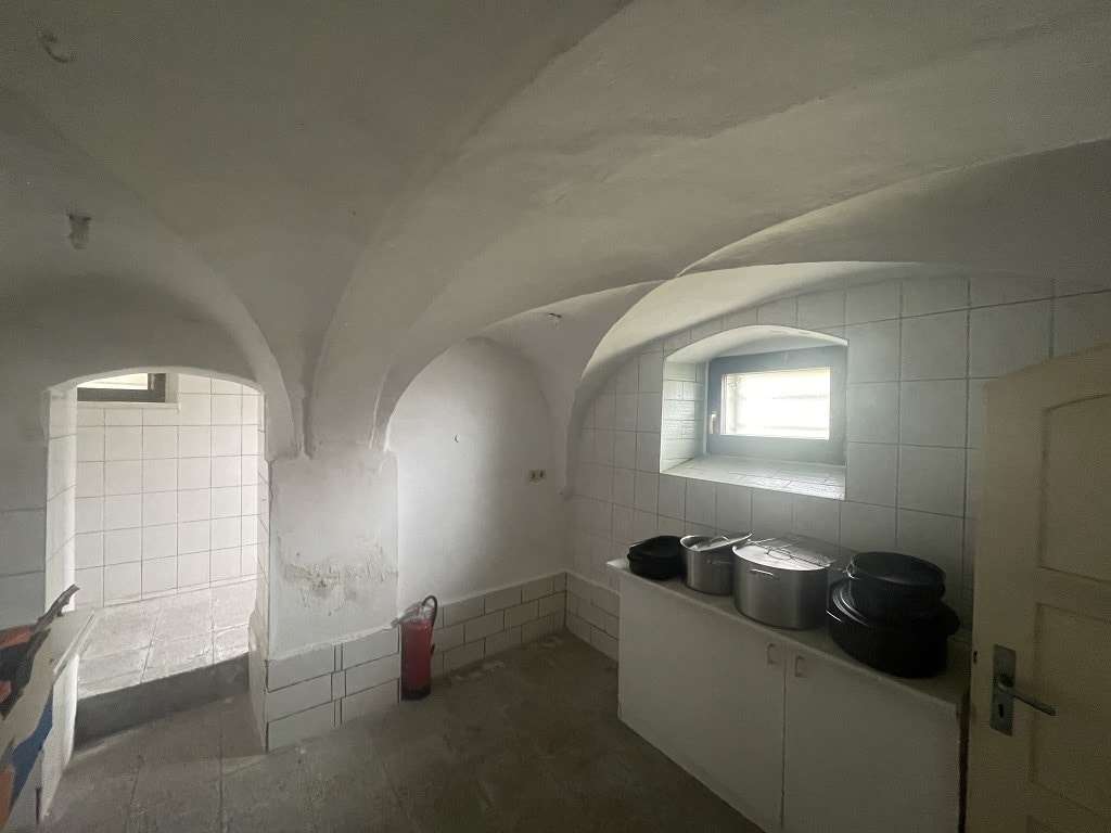 Immobilie in Hirschfeld - Wohnhaus über zwei Etagen und extra Einfamilienhaus - Bild 0