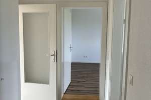 2,5 Zimmerwohnung mit Balkon! – Masurenring 83, 24149 Neumühlen-Dietrichsdorf, Kiel – Vorschaubild 4