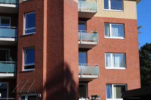 Helle 3-Zimmer Wohnung im 1. OG mit Balkon in Hamburg-Sülldorf