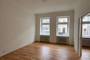 3-Zimmer Altbauwohnung mit Balkon in Düsseldorf Unterbilk – Fürstenwall 53, 40219 Unterbilk, Düsseldorf – Vorschaubild 2