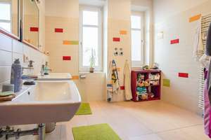 Einzigartiges Altbaujuwel in Bestlage Augsburgs – bezugsfreie, denkmalgeschützte 4-Zimmer-Wohnung – Die vollständige Adresse der Immobilie erhältst du vom Anbieter., 86150 Bahnhofs-, Bismarckviertel, Augsburg – Vorschaubild 4