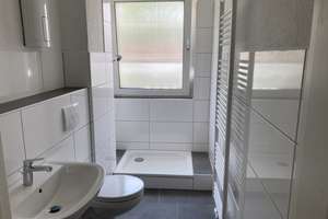 Wohn(t)raum: zentrale 2-Zimmer-Wohnung – Holbeinstr. 1, 44795 Weitmar-Mitte, Bochum – Vorschaubild 2