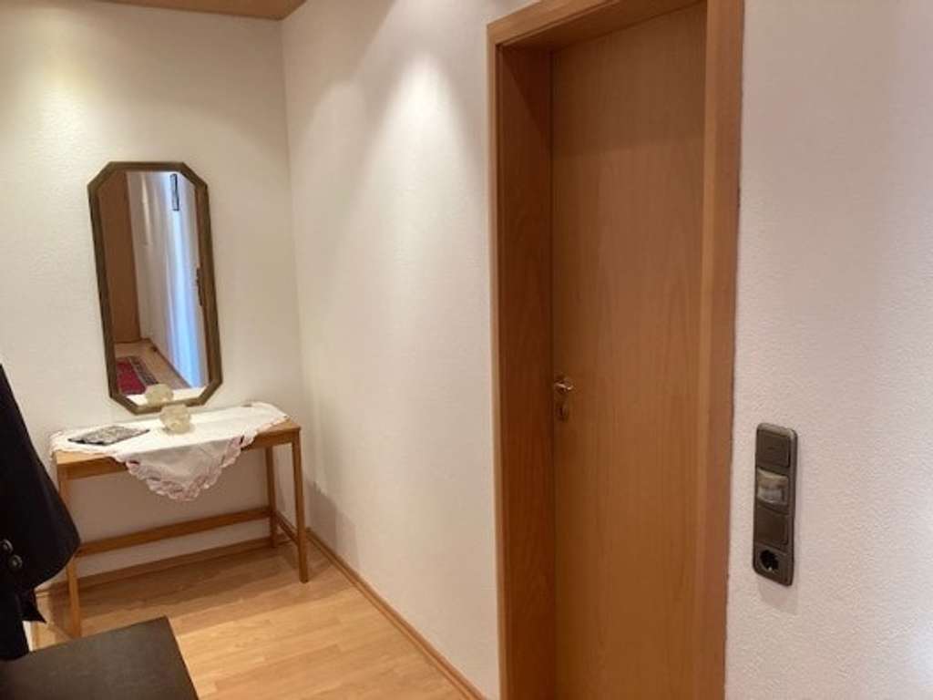 Immobilie in Marktoberdorf - Große modernisierte 2 Zi.- Wohnung sucht in Marktoberdorf neue Eigentümer - Auch für Kapitalanleger  - Bild 3