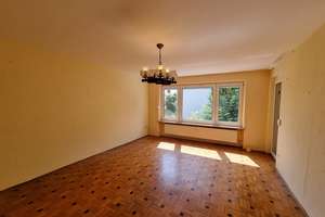 Erdgeschosswohnung sofort beziehbar! Gepflegtes Zweifam.-Haus mit Doppelgarage und Garten in ruhiger – Die vollständige Adresse der Immobilie erhältst du vom Anbieter., 97500 Ebelsbach – Vorschaubild 24